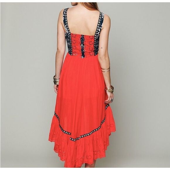 Free People Bossa Nova Eyelet Boho Hi-Low Maxi Dress Red Sz 4 NWOT rare - Picture 3 of 15